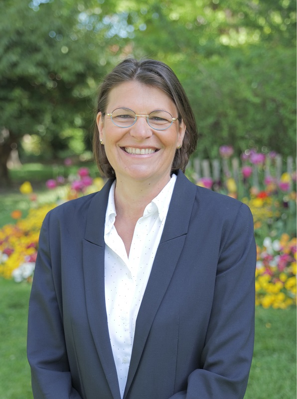Aude LUQUET Députée de la 1ere circonscription de Seine-et-Marne Membre de la commission du développement durable et de l'aménagement du territoire Conseillère communautaire Melun Val de Seine Conseillère municipale de Melun